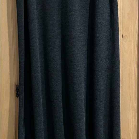 Vince Dresses & Skirts - Vince long skirt, size small